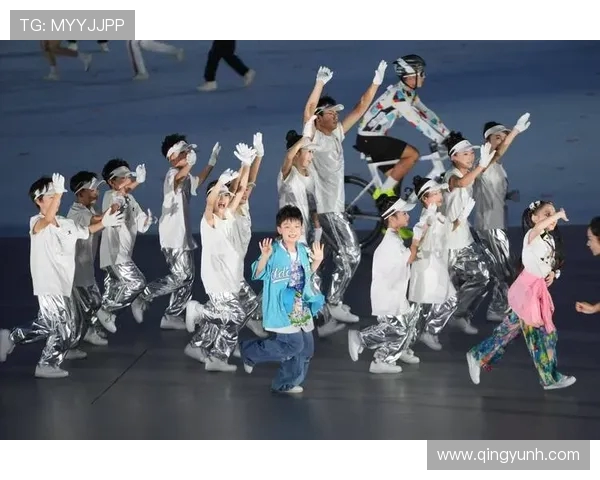 街舞盛宴：深入了解成都街舞队员的独特才华与个人风格