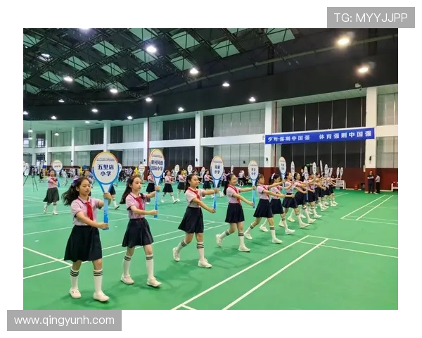 重庆羽毛球队在欧锦赛中的团队协作展现出卓越实力与拼搏精神